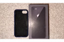 Apple iPhone8 megkímélt állapotban