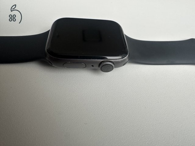 Apple Watch 4 (44mm)