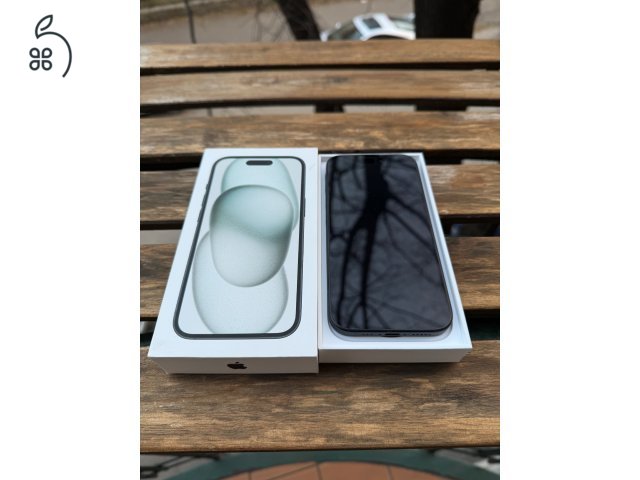 iPhone 15 (128 GB; fekete)