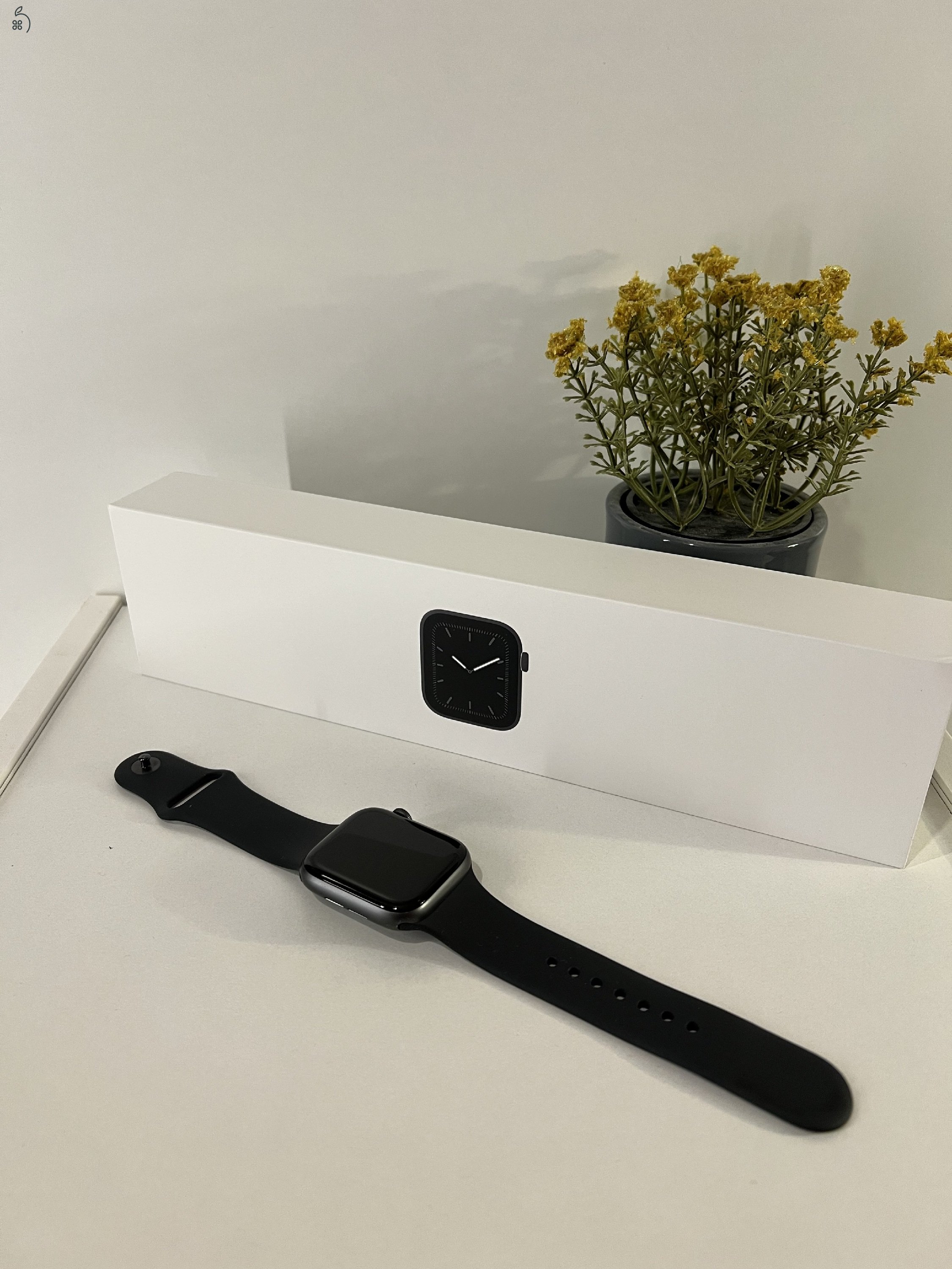 Apple Watch Series 5 44mm