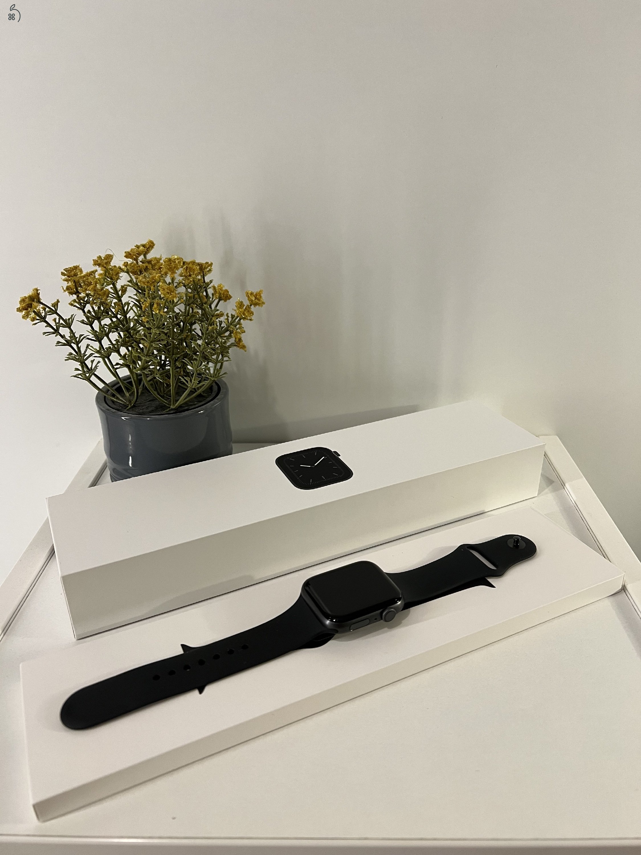 Apple Watch Series 5 44mm