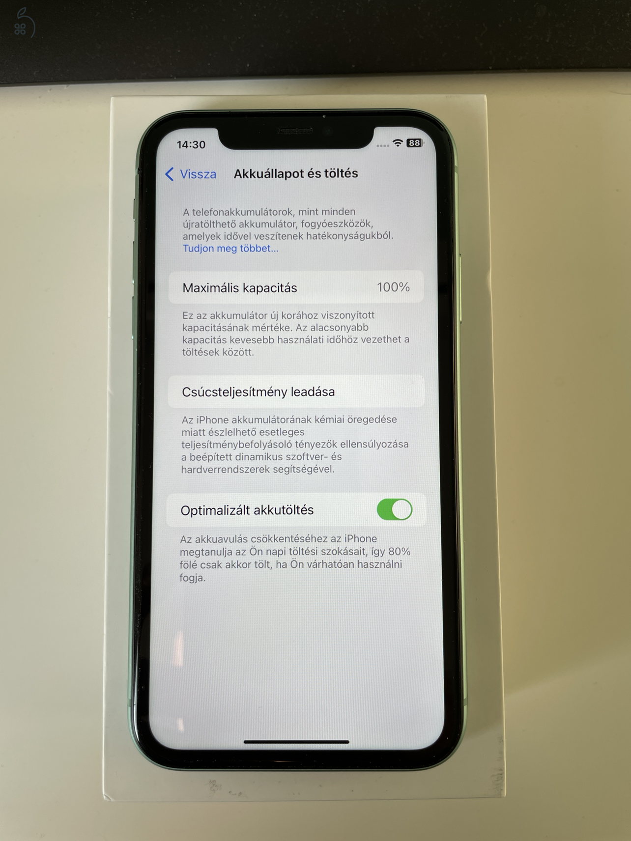 iPhone 11 128GB 100% akksi, független, dobozzal, mint az új 