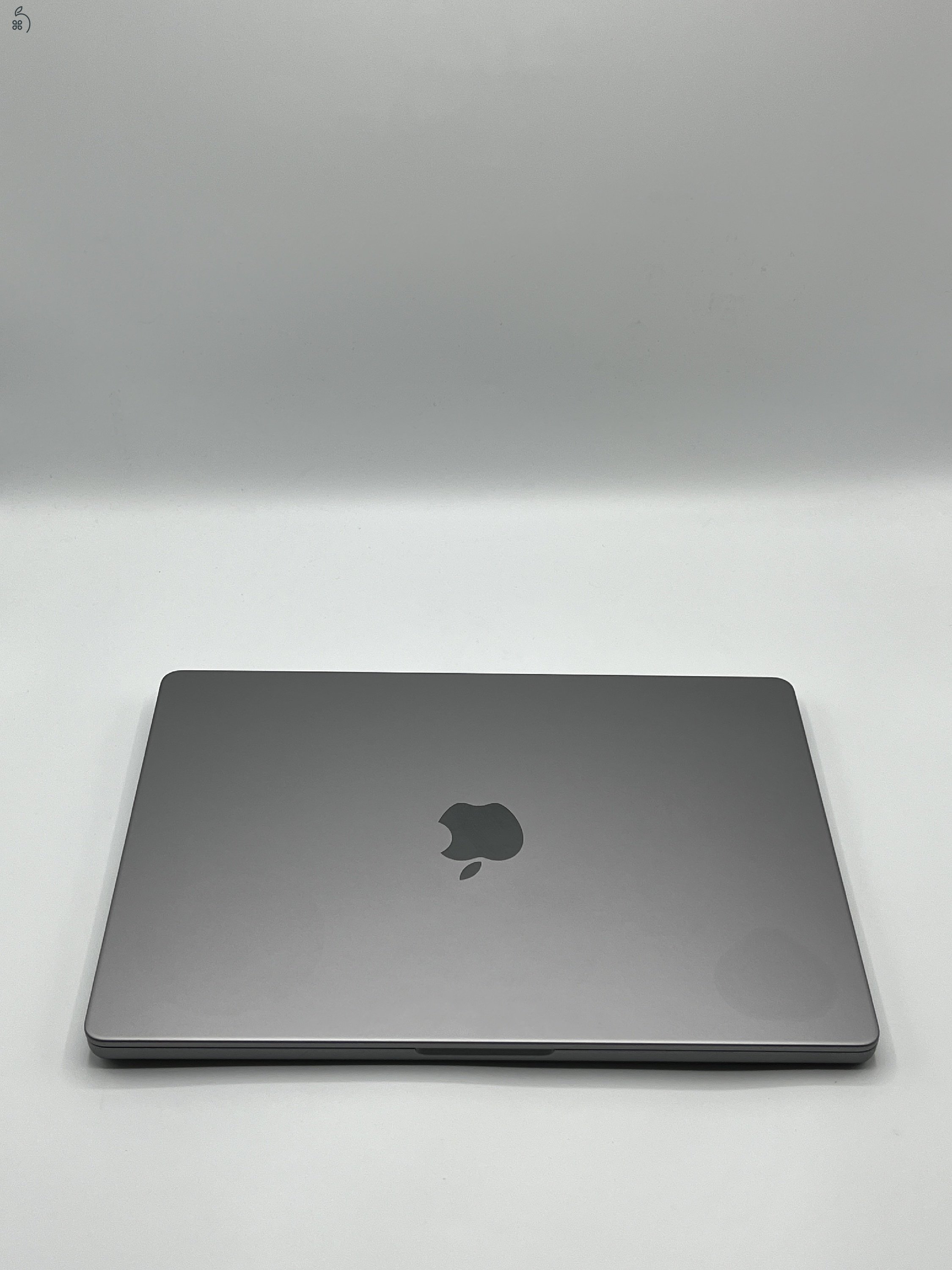 MacBook Pro 14