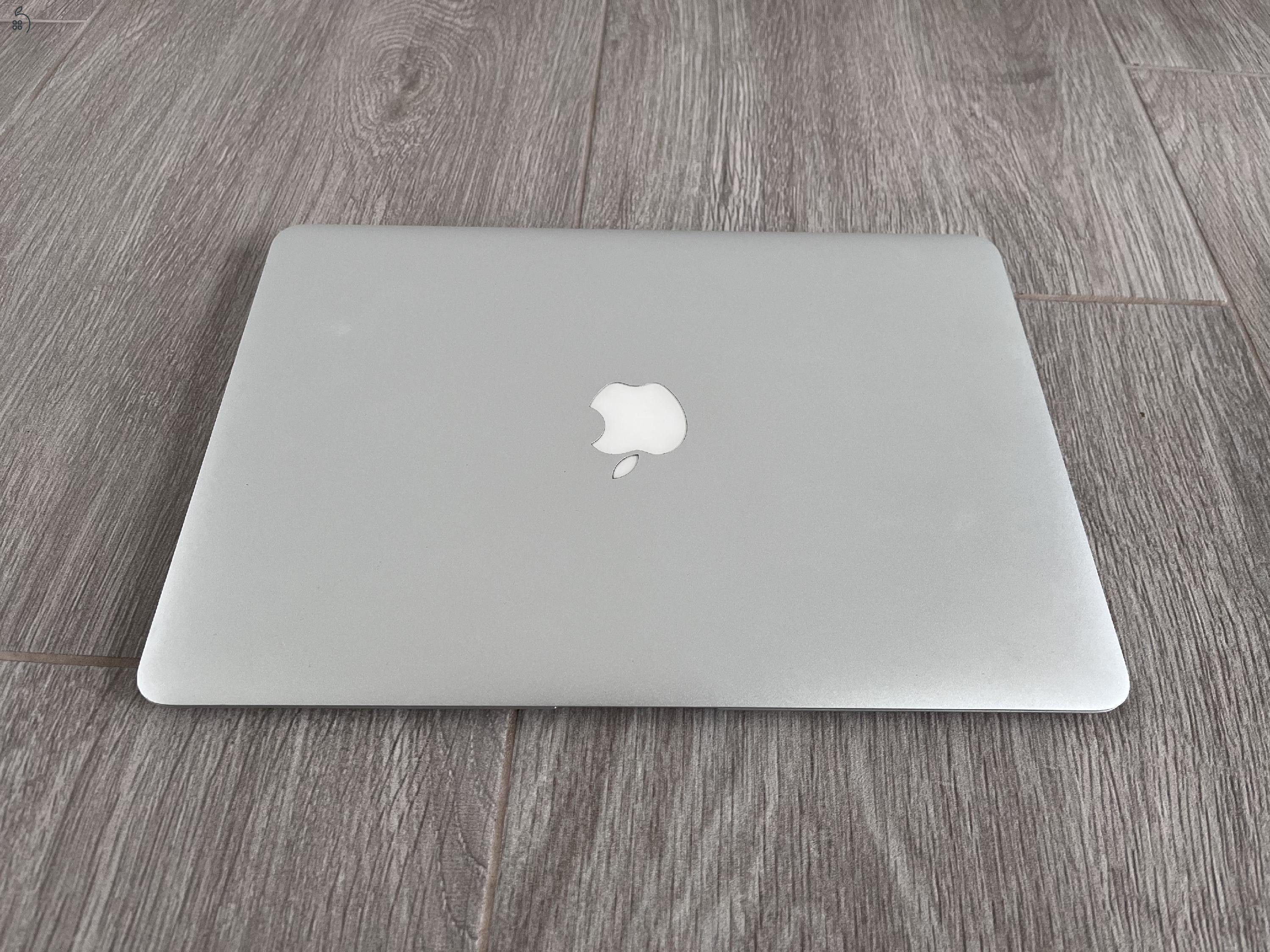 MacBook Air 13