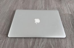 MacBook Air 13