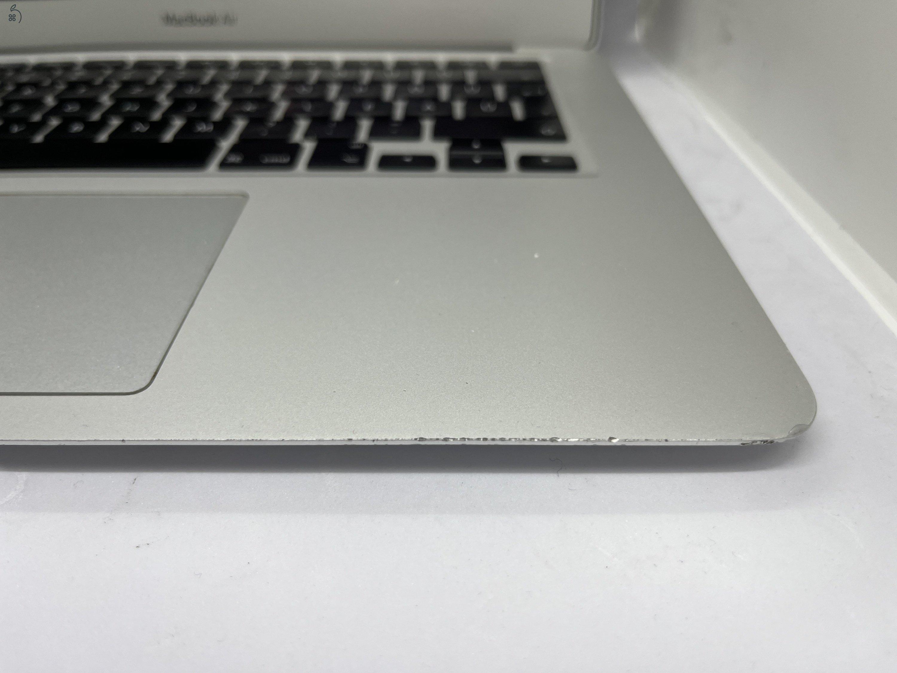 MACBOOK AIR 13