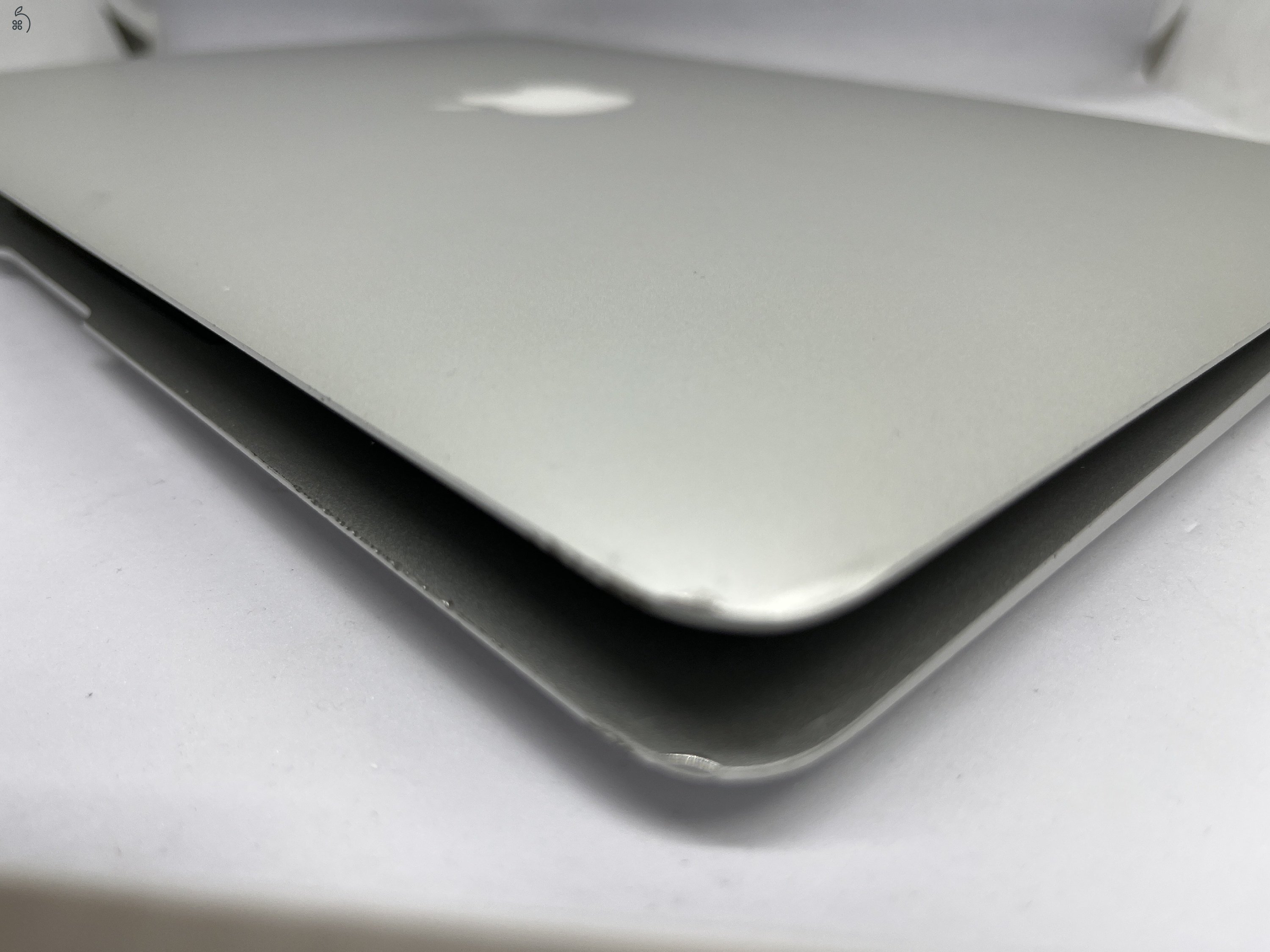 MACBOOK AIR 13