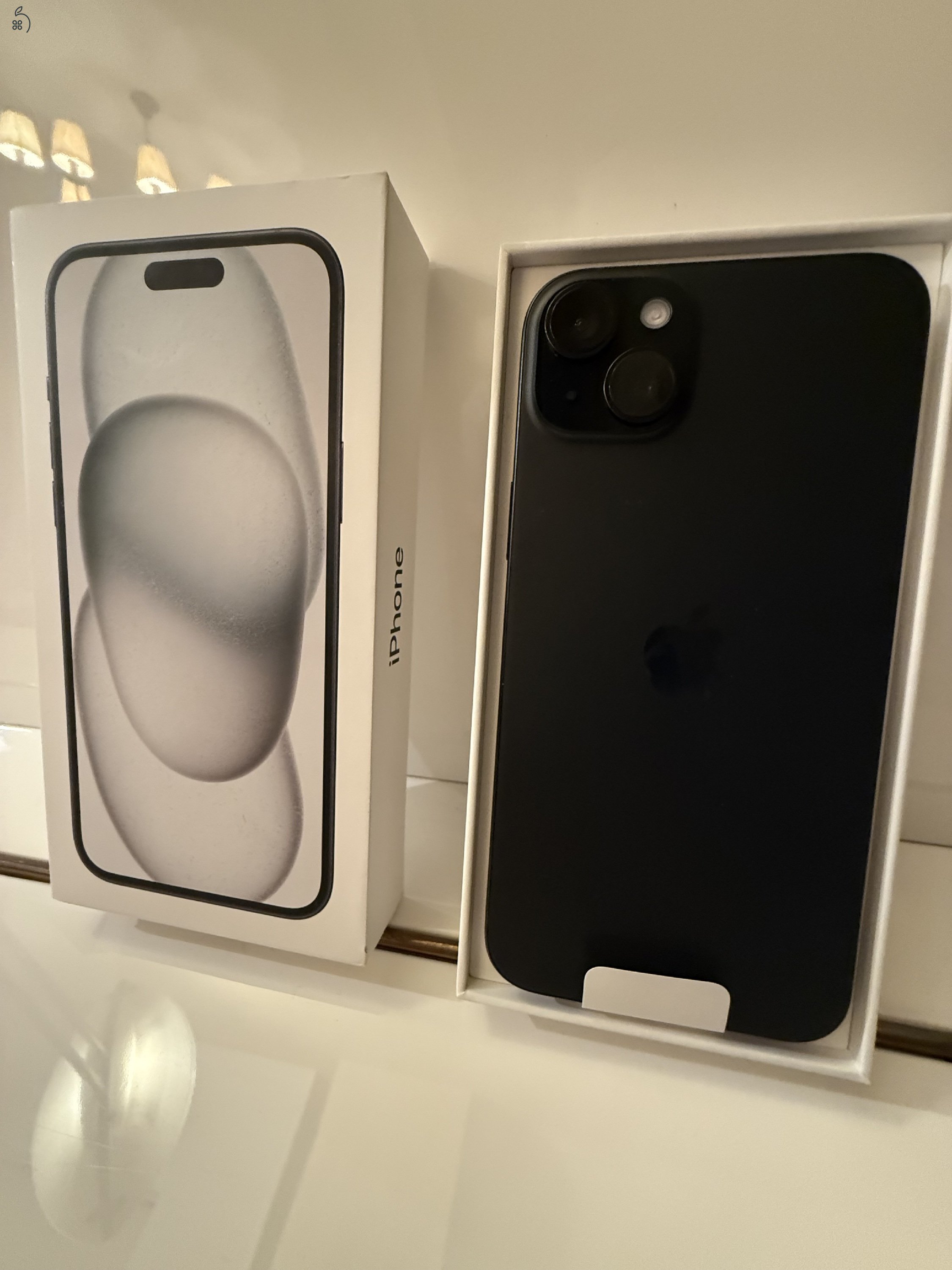 iPhone 15 Plus fekete/Black