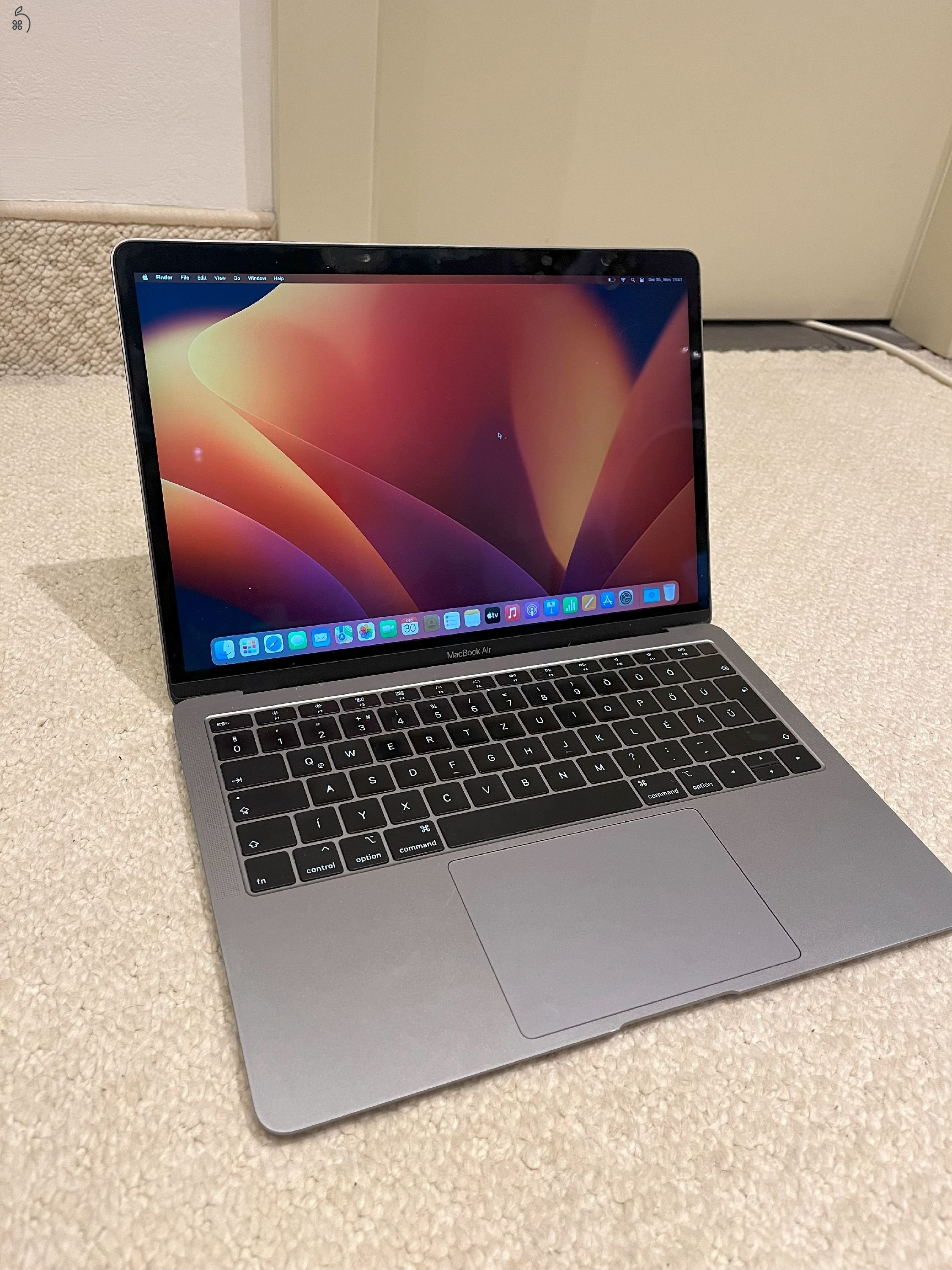 MacBook Air 13