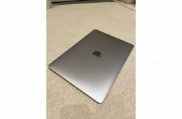 MacBook Air 13