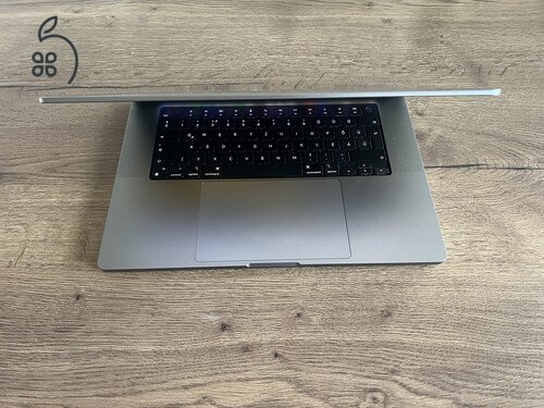 Mint az új !! Macbook Pro 16