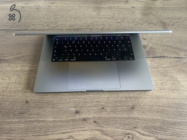 Mint az új !! Macbook Pro 16