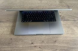 Mint az új !! Macbook Pro 16