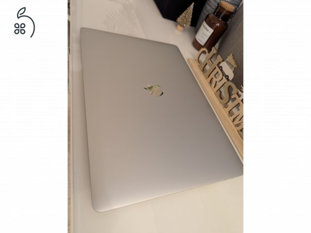 MacBook Pro 2018 15