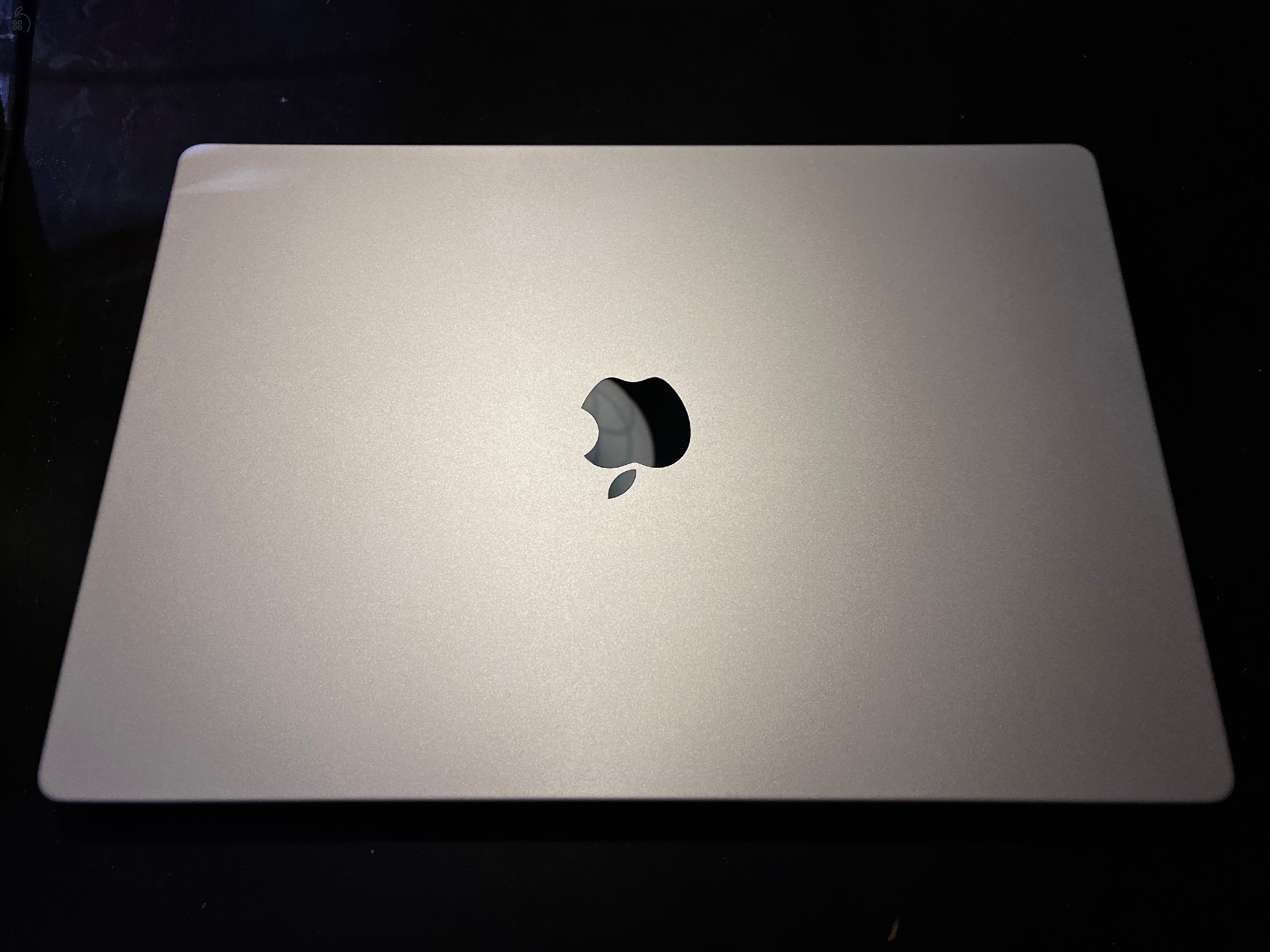 Macbook Pro M3 12CCPU/18CGPU/18GB/512GB