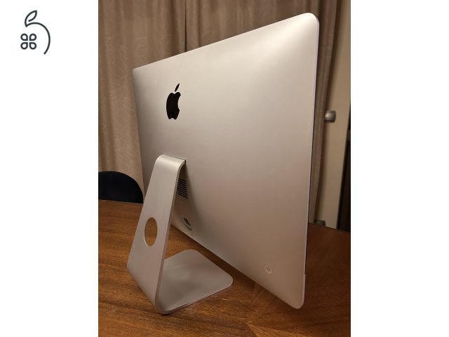 iMac 21,5 late2015 1TB +bill. és egér