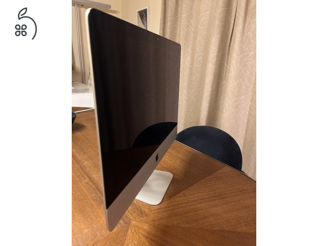 iMac 21,5 late2015 1TB +bill. és egér