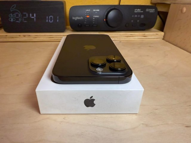 Eladó fekete iPhone 14 Pro Max 128gb független készülék! Hibátlan működés, nagyon szép állapot!