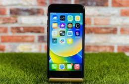 Apple iPhone SE (2022) 64 GB Midnight 100% akku szép állapotú - 24 HÓ GARANCIA - 