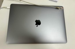 MacBook Air 13