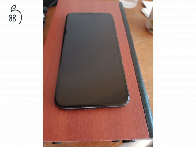 Hazsnált Iphone X 64 GB eladó,