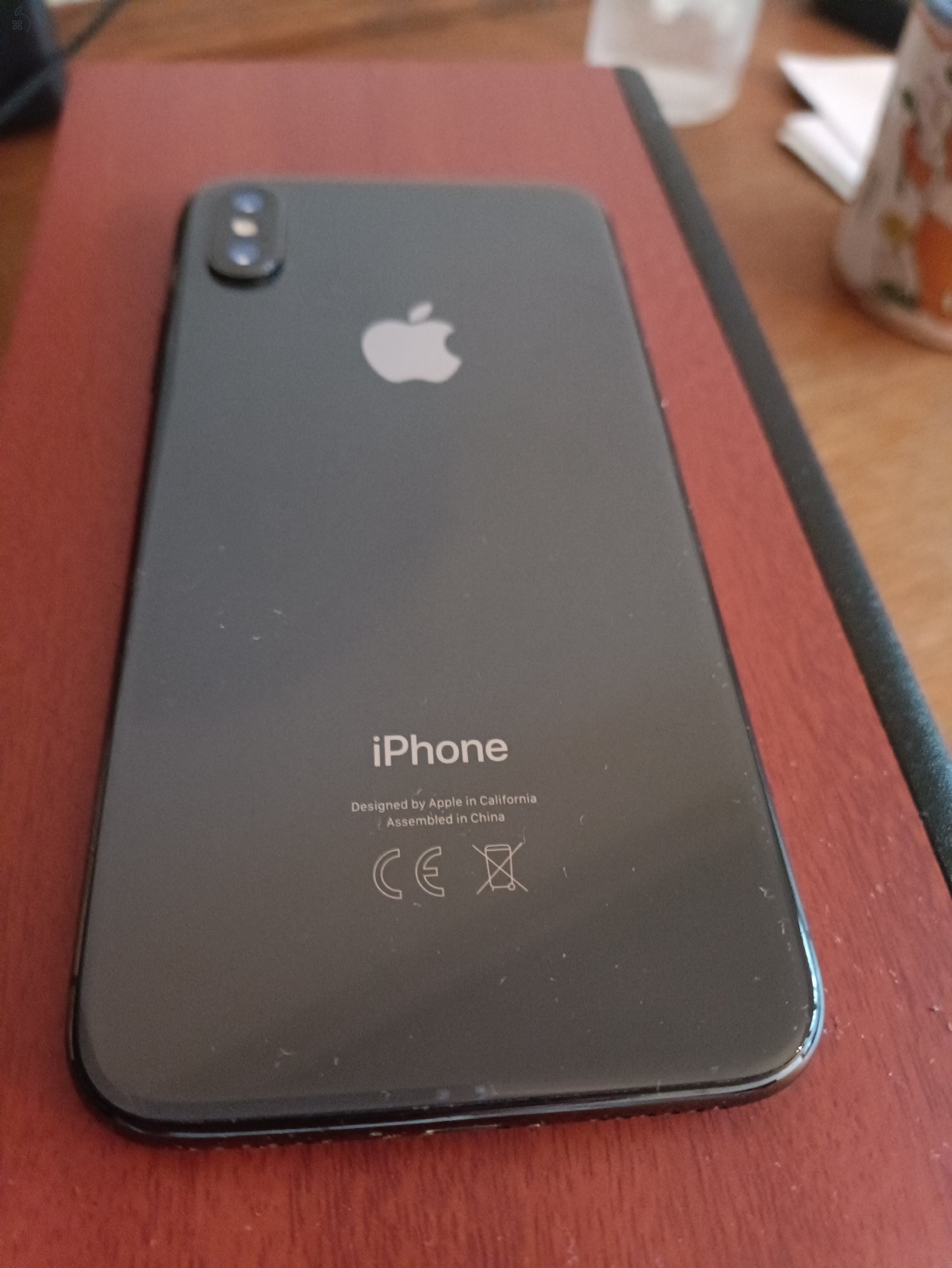 Hazsnált Iphone X 64 GB eladó,