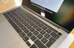 Eladó MacBook Pro 13-inch, M1, 2020, 256GB, Asztroszürke