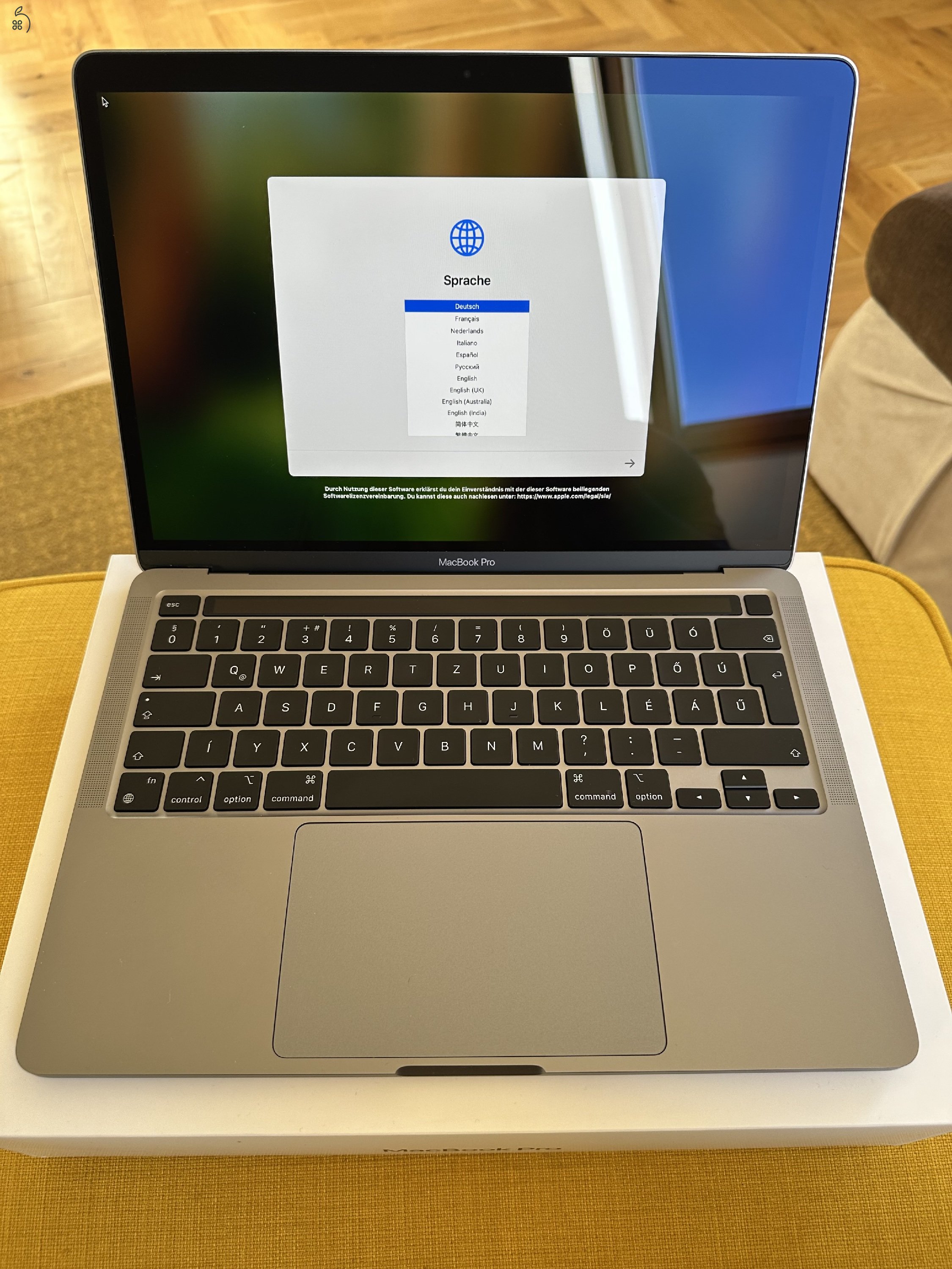 Eladó MacBook Pro 13-inch, M1, 2020, 256GB, Asztroszürke