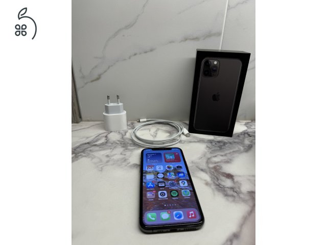 Apple iPhone 11 Pro - 256 GB - iOS 15.5 - HIBÁTLAN