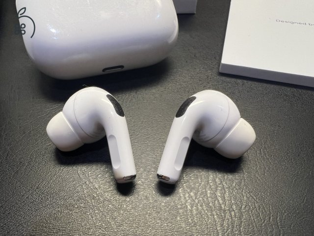 Airpods Pro 1st gen Vezeték nélküli töltőtokkal