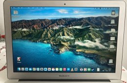 Macbook Air 2017 ingyenes kiegészítőkkel