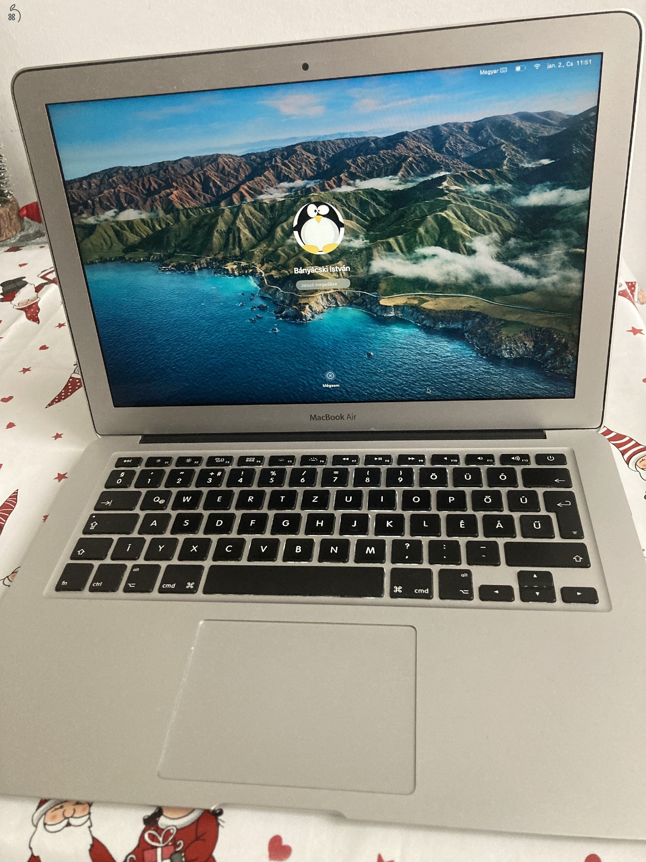 Macbook Air 2017 ingyenes kiegészítőkkel