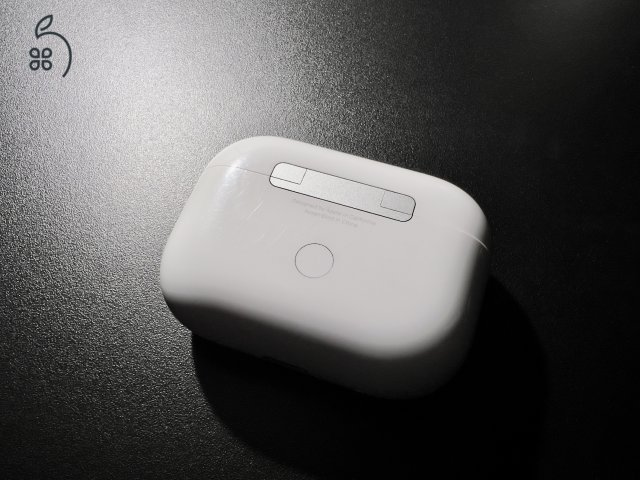 AirPods Pro 2 ( MagSafe + Lightning )