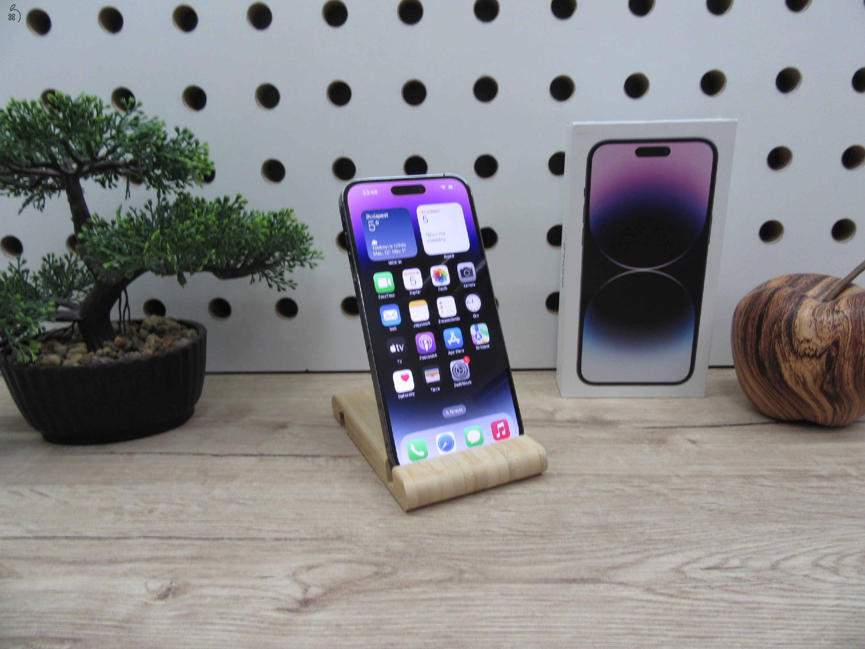 Apple iPhone 14 Pro Max - Deep Purple - Használt, karcmentes