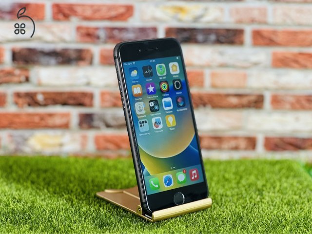 Apple iPhone 8 64 GB Black szép állapotú - 24 HÓ GARANCIA - 