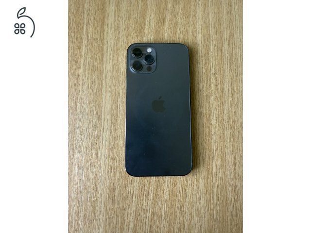 Iphone 12 (3 éve vásárolt)