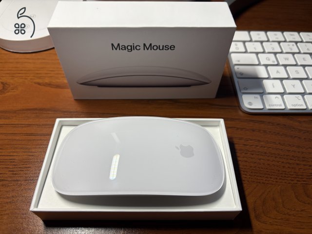 Apple Magic Mouse 3, fehér. Új csak kipróbálva volt, garanciás