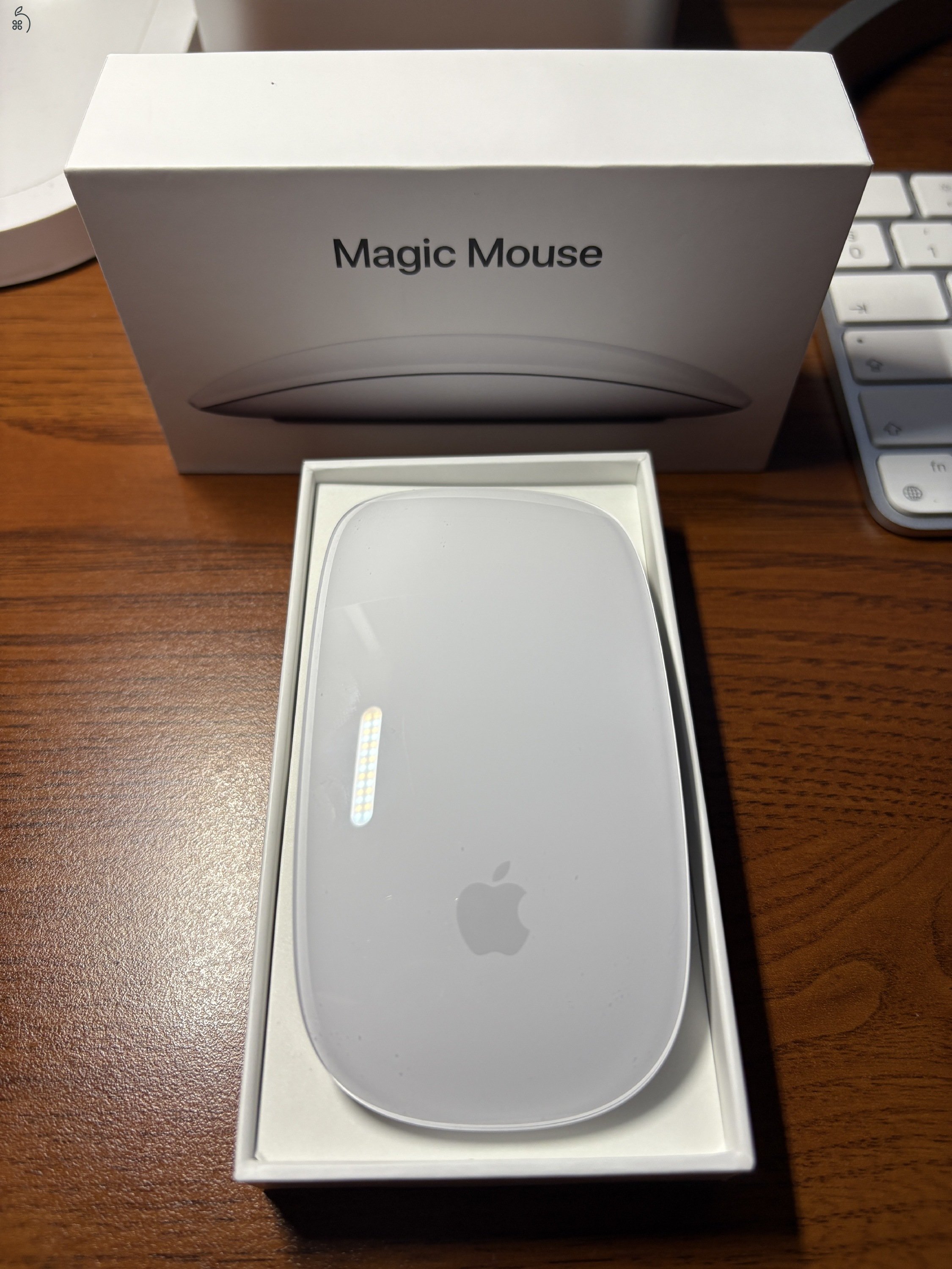 Apple Magic Mouse 3, fehér. Új csak kipróbálva volt, garanciás