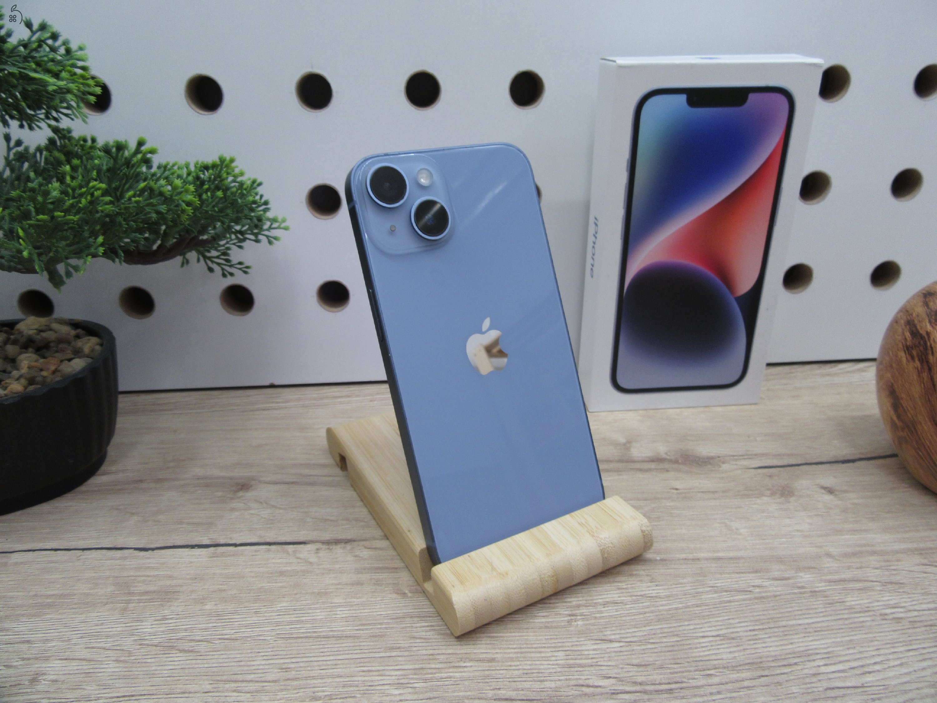 Apple iPhone 14 - Blue - Használt, megkímélt állapot