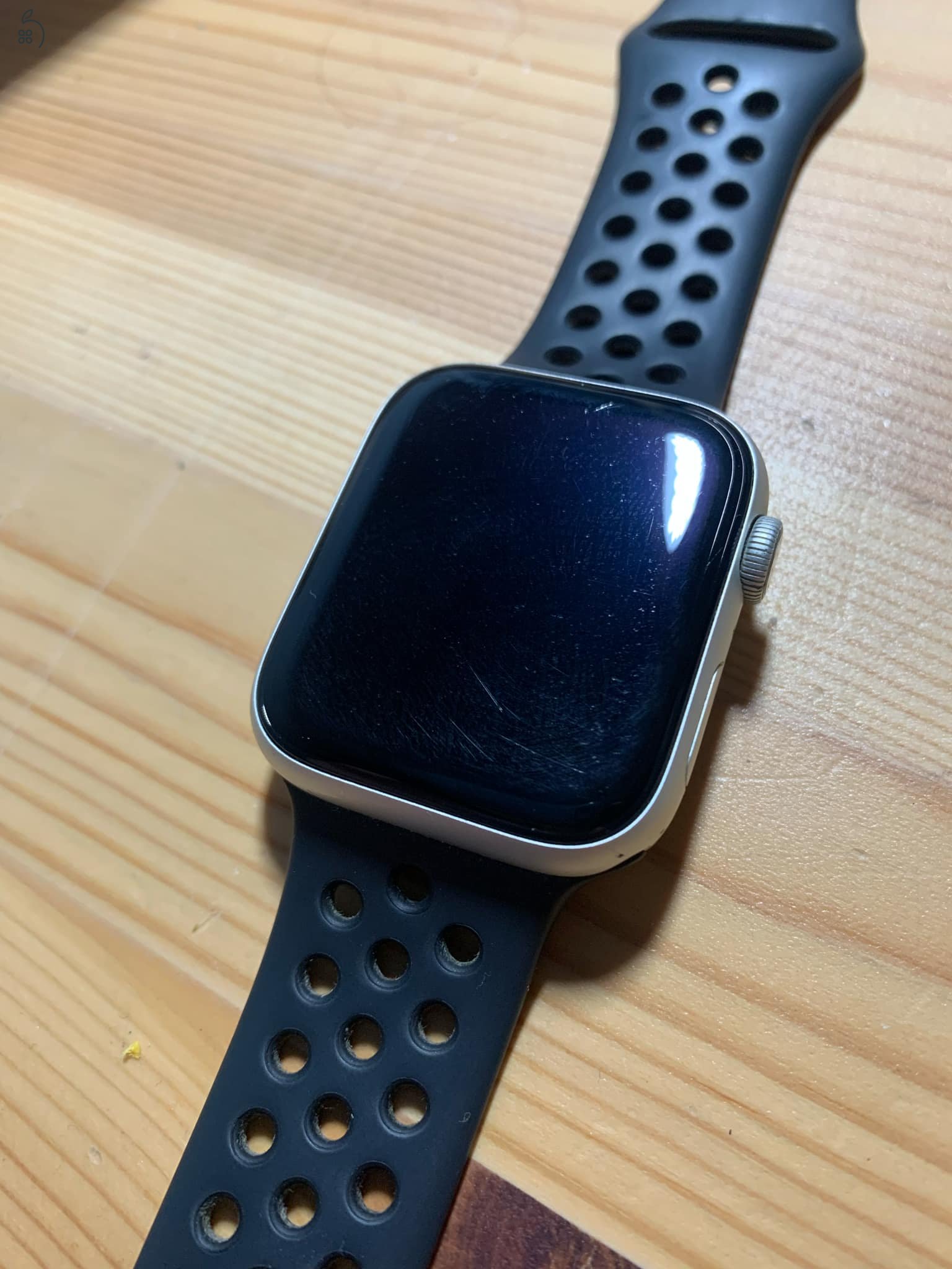 Apple Watch 4 NIke   44 MM