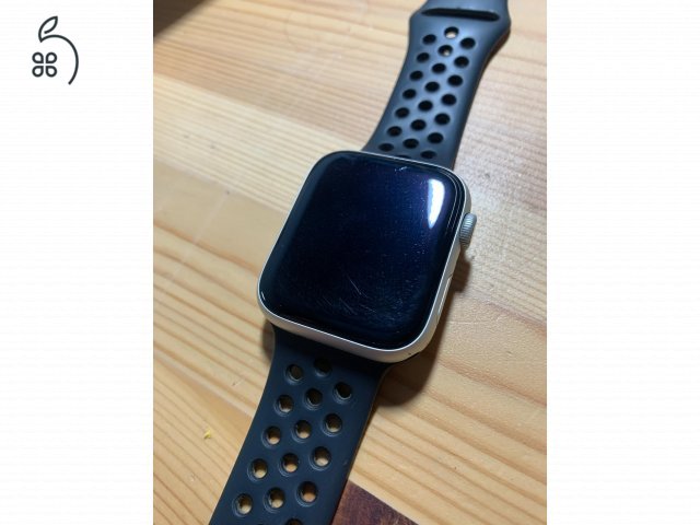 Apple Watch 4 NIke   44 MM