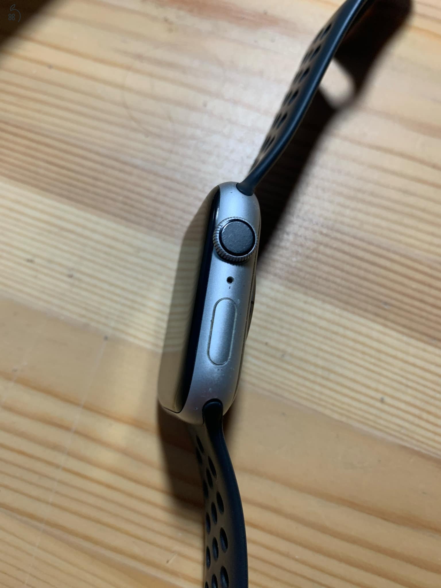 Apple Watch 4 NIke   44 MM