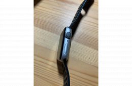 Apple Watch 4 NIke   44 MM