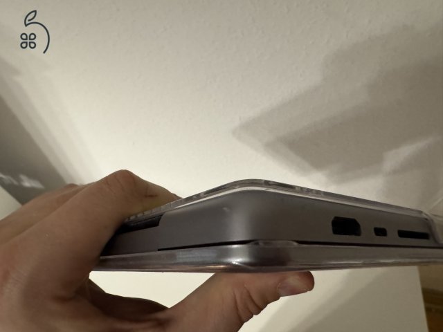 Apple MacBook Pro 16