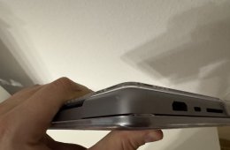 Apple MacBook Pro 16