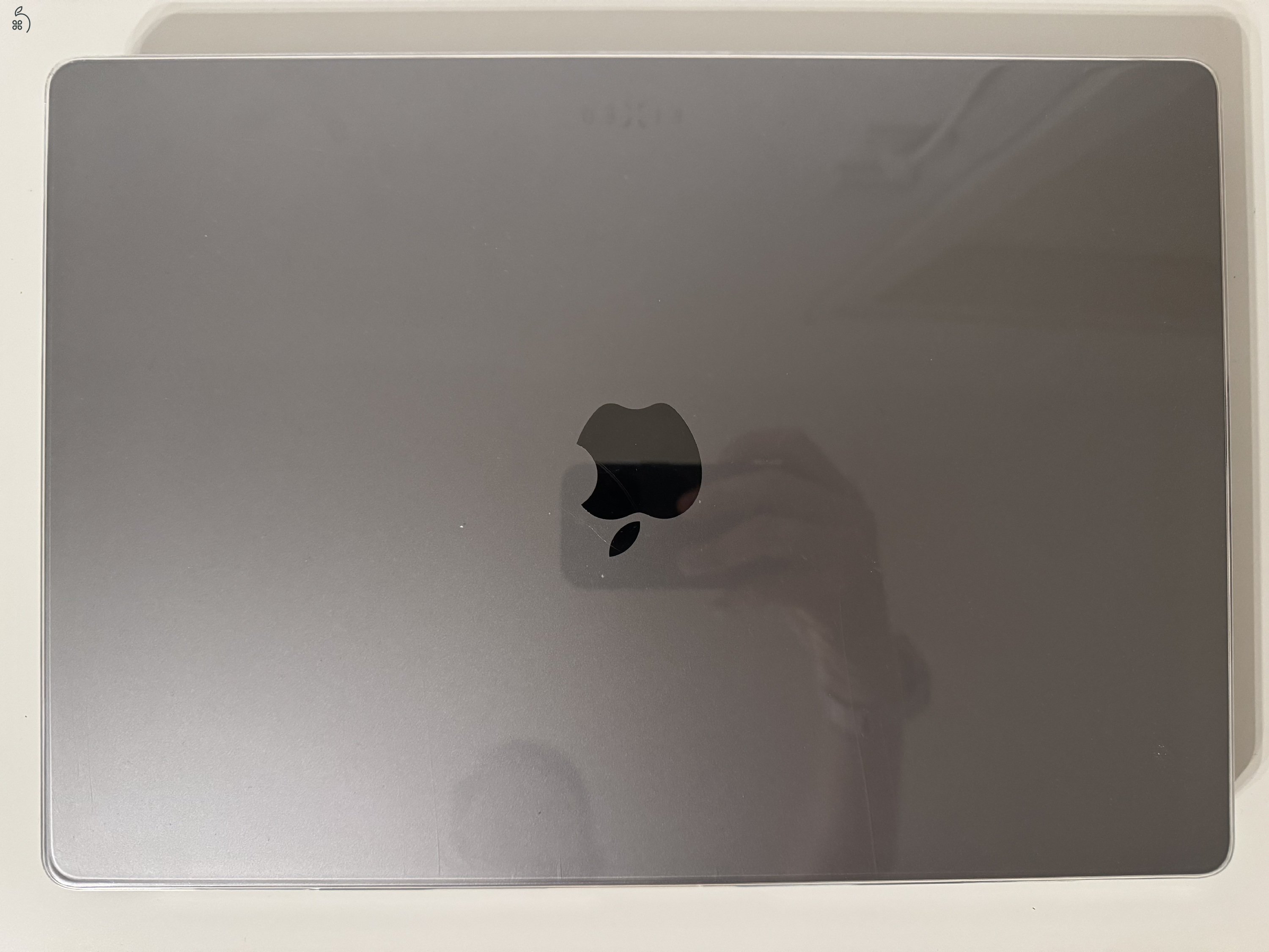 Apple MacBook Pro 16