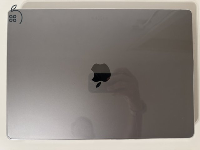 Apple MacBook Pro 16