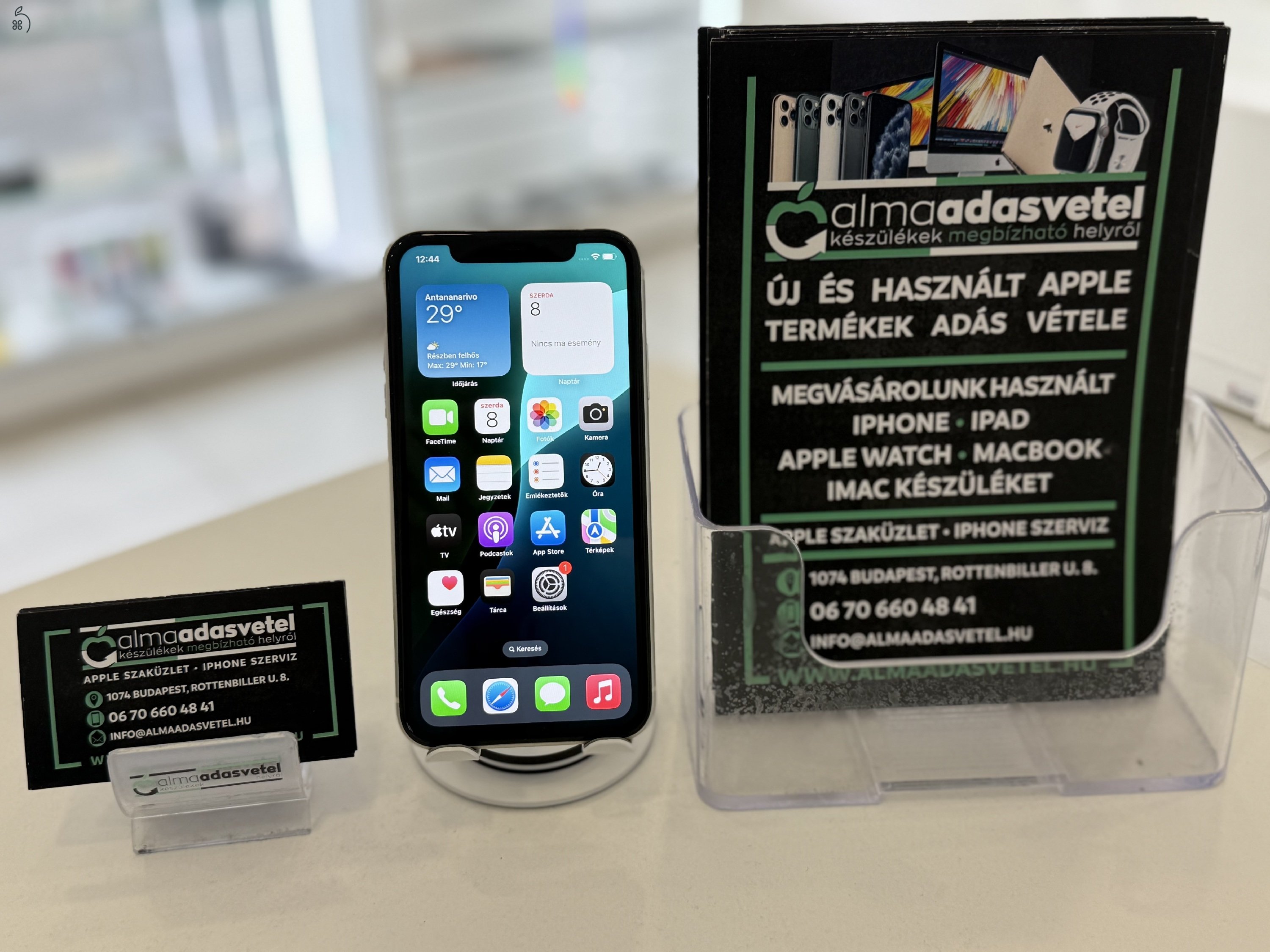 iPhone 11 128GB Független Újszerű/1-3 hónap gar./Akku 100%/p3964