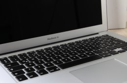 MacBook Air 13