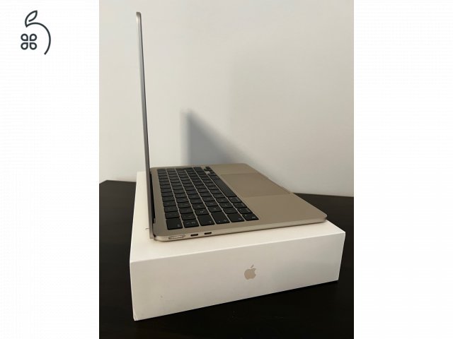 Eladó szinte új állapotú, hibátlan MacBook Air M2 (2022)